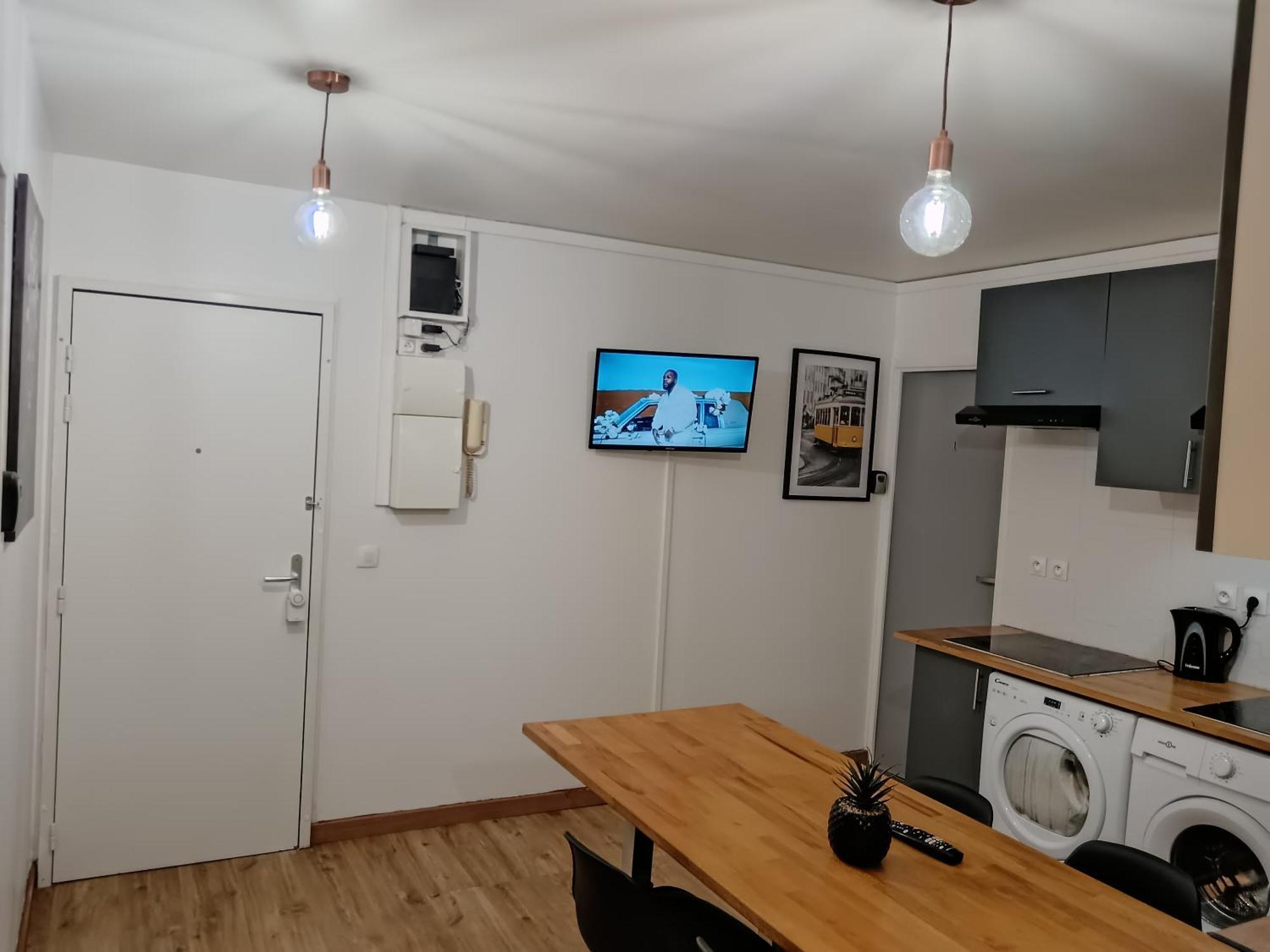 فيتري سور سين Paris Cosy Private Room With Shared Space - Chambre Privee Avec Espace Commun Paris المظهر الخارجي الصورة