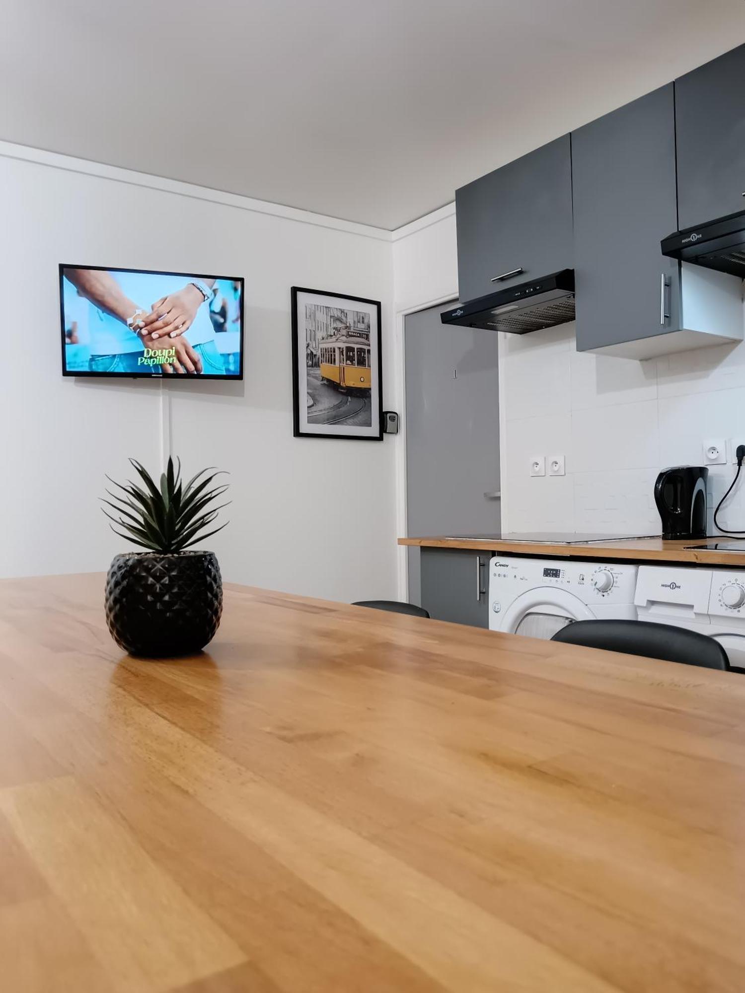 فيتري سور سين Paris Cosy Private Room With Shared Space - Chambre Privee Avec Espace Commun Paris المظهر الخارجي الصورة